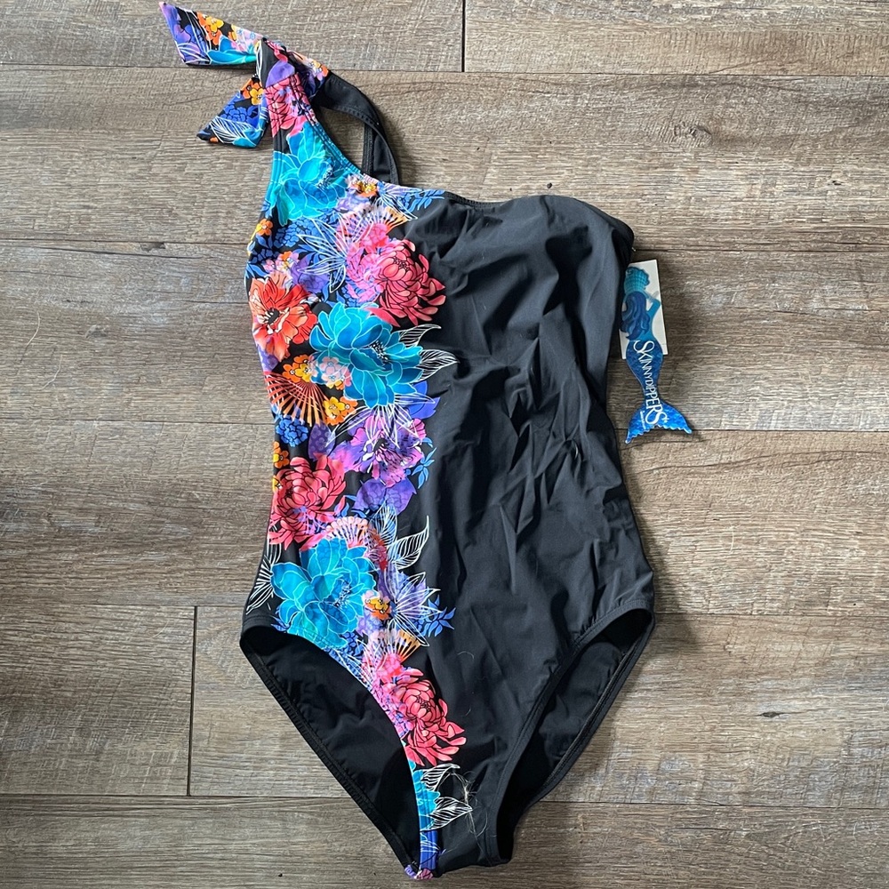 NWT Skinnydippers Miraclesuit Mary Kate Floral One-Shoulder One Piece Swimsuit